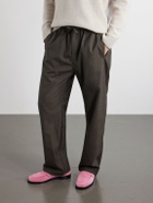 Christian Louboutin - The Plato Suede Leather Loafers - Pink
