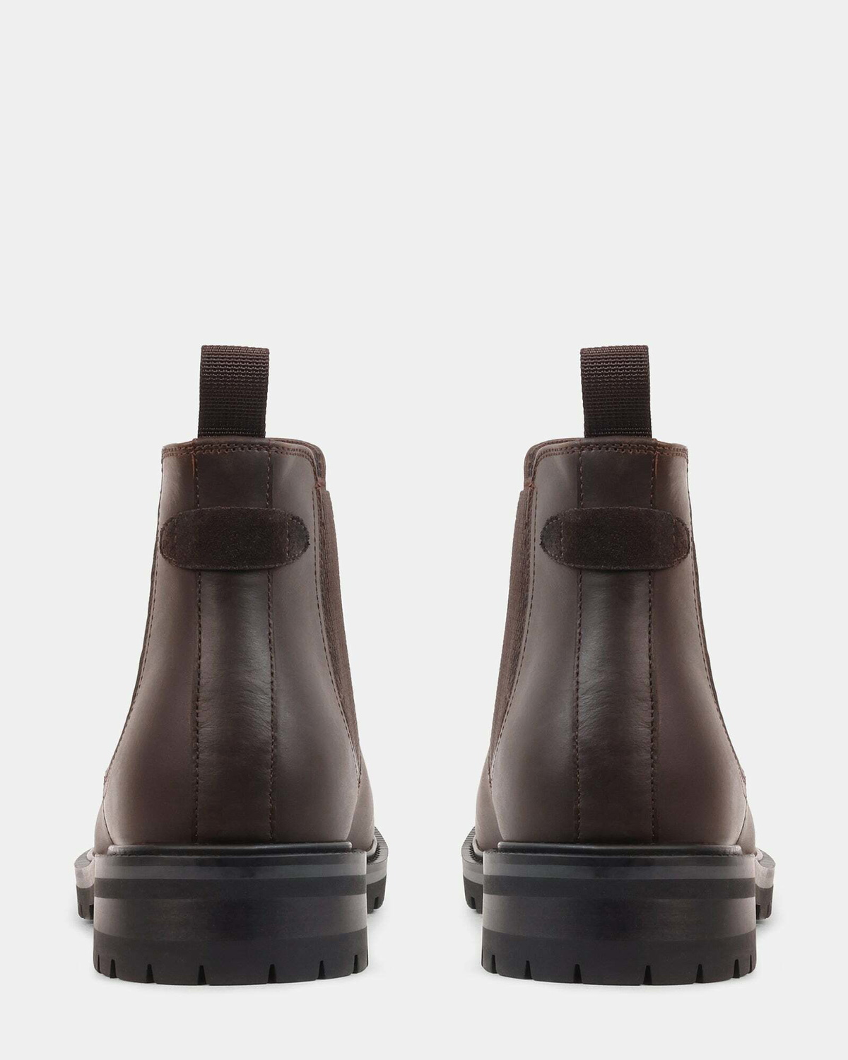 Steve Madden Silvioo Boots in Brown