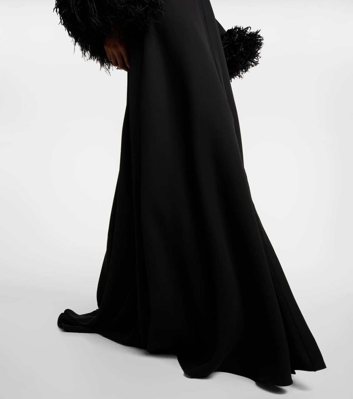 printed black and white dress Valentino Vintage black crepe evening dress  Modig