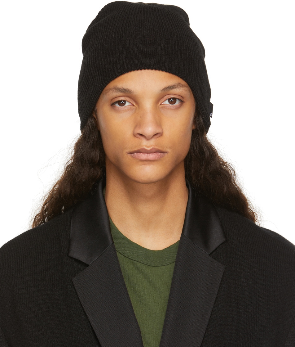 UNDERCOVER Black Ribbed Beanie