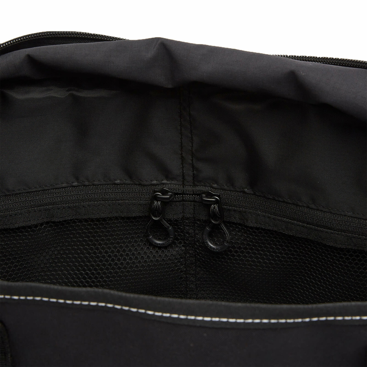 and wander Men's PE/CO Tote Bag in Black 