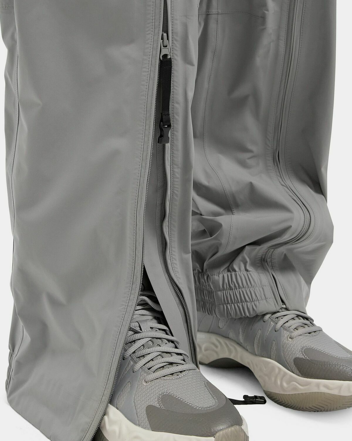 LATITUDE VEIL PANT