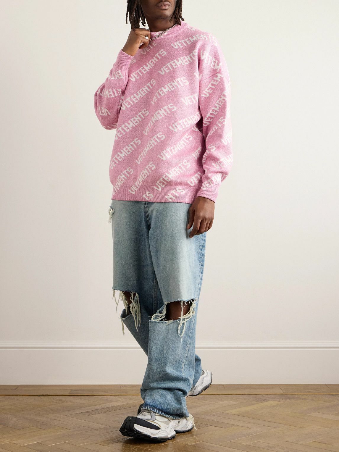 VETEMENTS - Oversized Logo-Intarsia Metallic Knitted Sweater