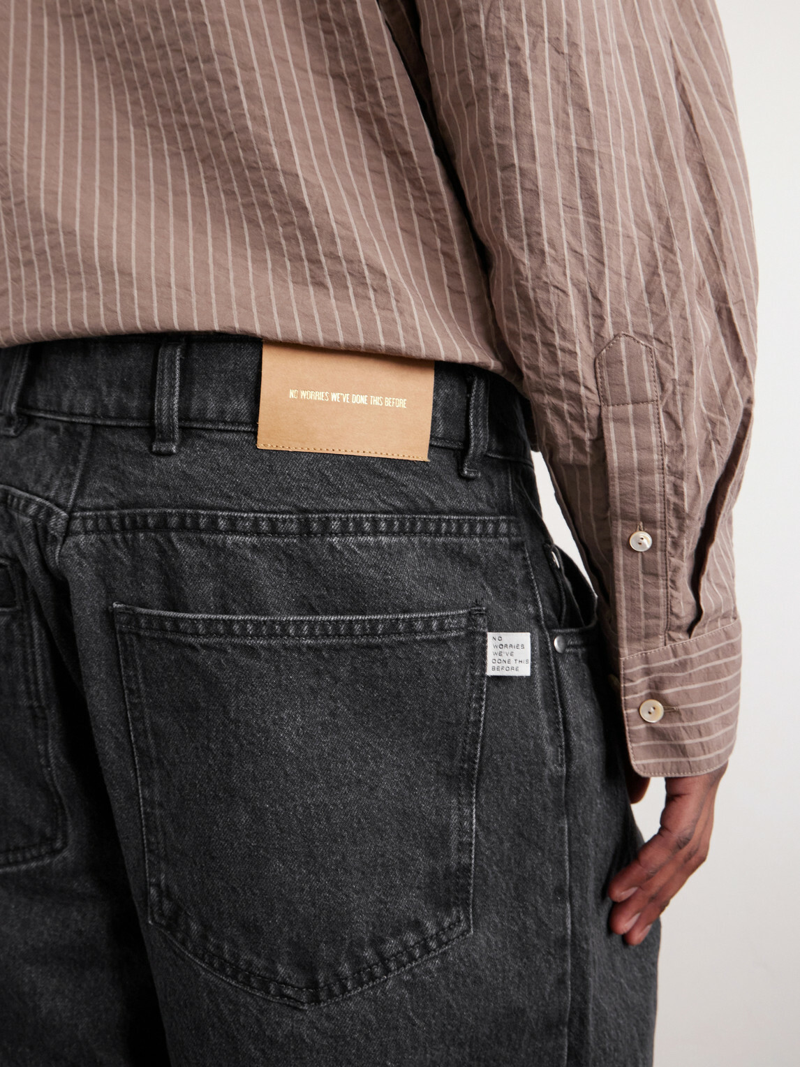 A Kind Of Guise - Straight-Leg Pleated Organic Jeans - Gray