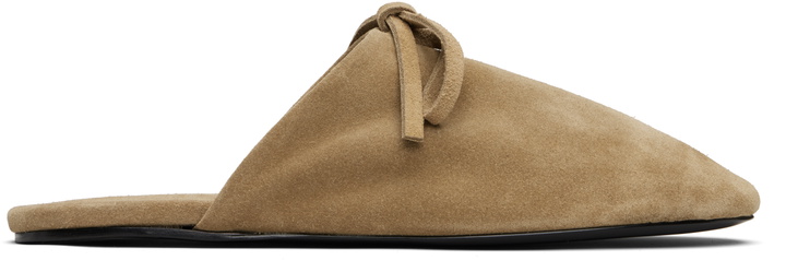 Photo: MARIE ADAM-LEENAERDT Beige Bow Suede Slippers