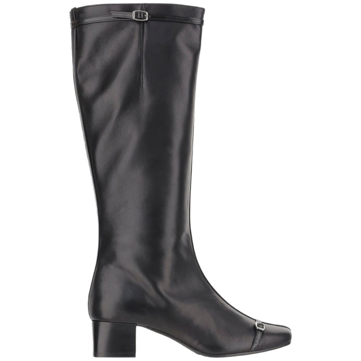 Photo: Carel Leather Starter Boots