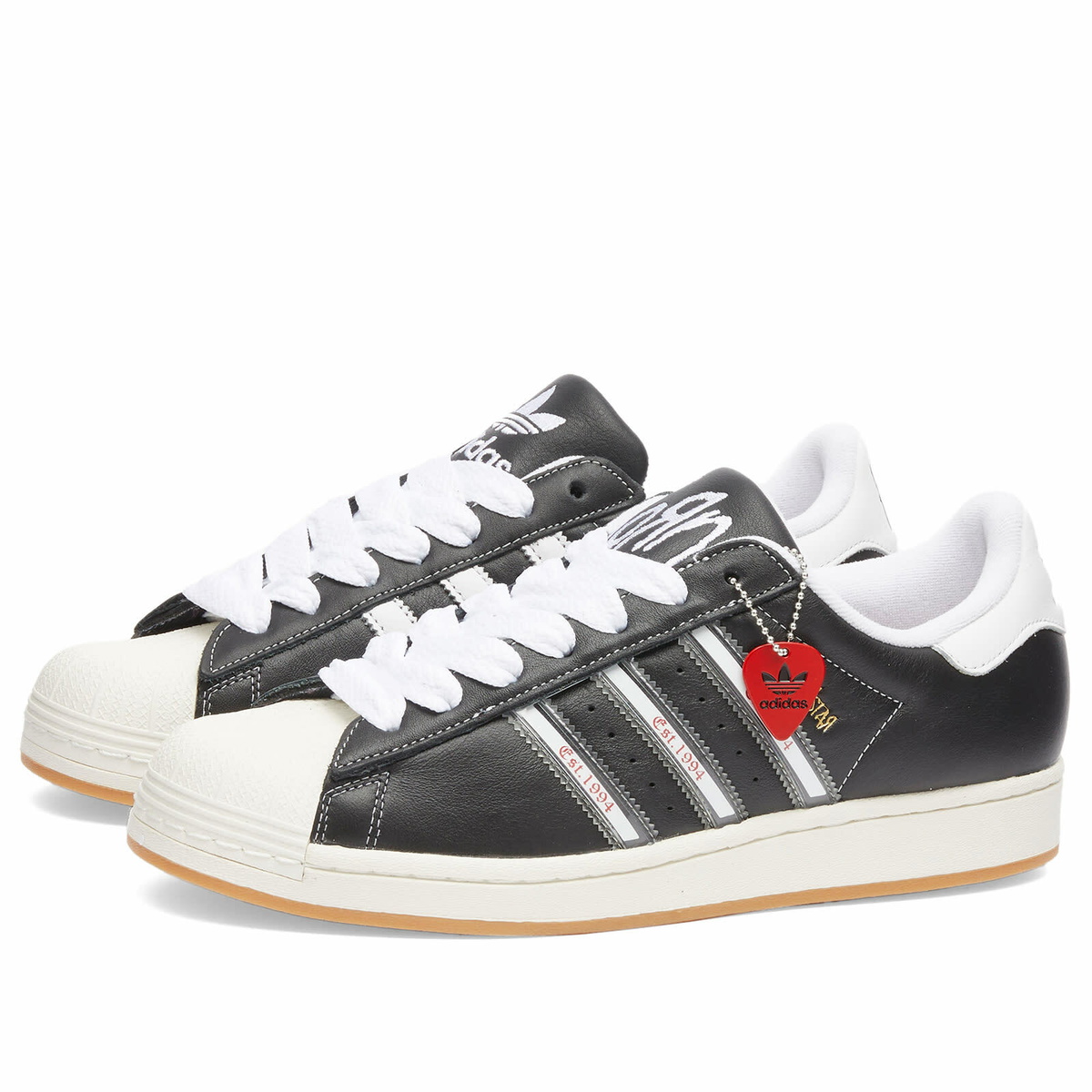adidas x Korn Superstar スニーカー メンズ ブラック Amazon.com | adidas x Korn Superstar Shoes - Core Black