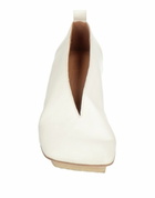 Uma Wang Womens Ballet flats Cream