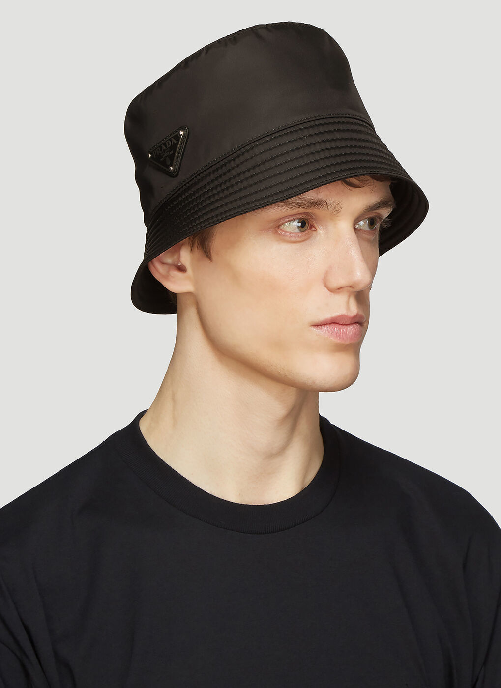 Logo Tab Bucket Hat in Black - Prada