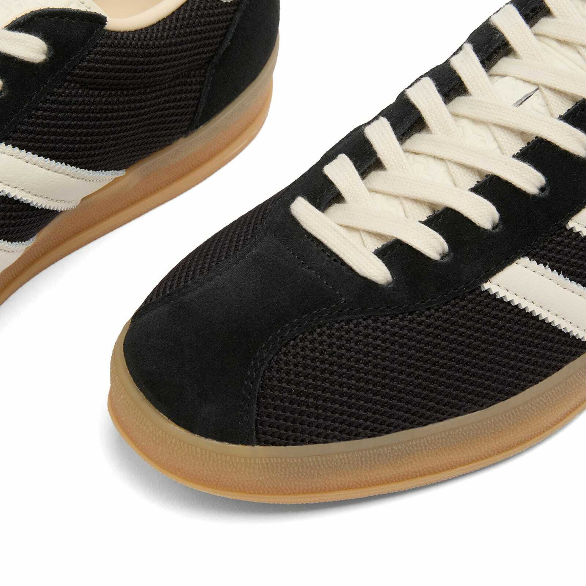 Adidas Gazelle Indoor Pro Sneaker in Core Black/Off White/Warm Sandstone