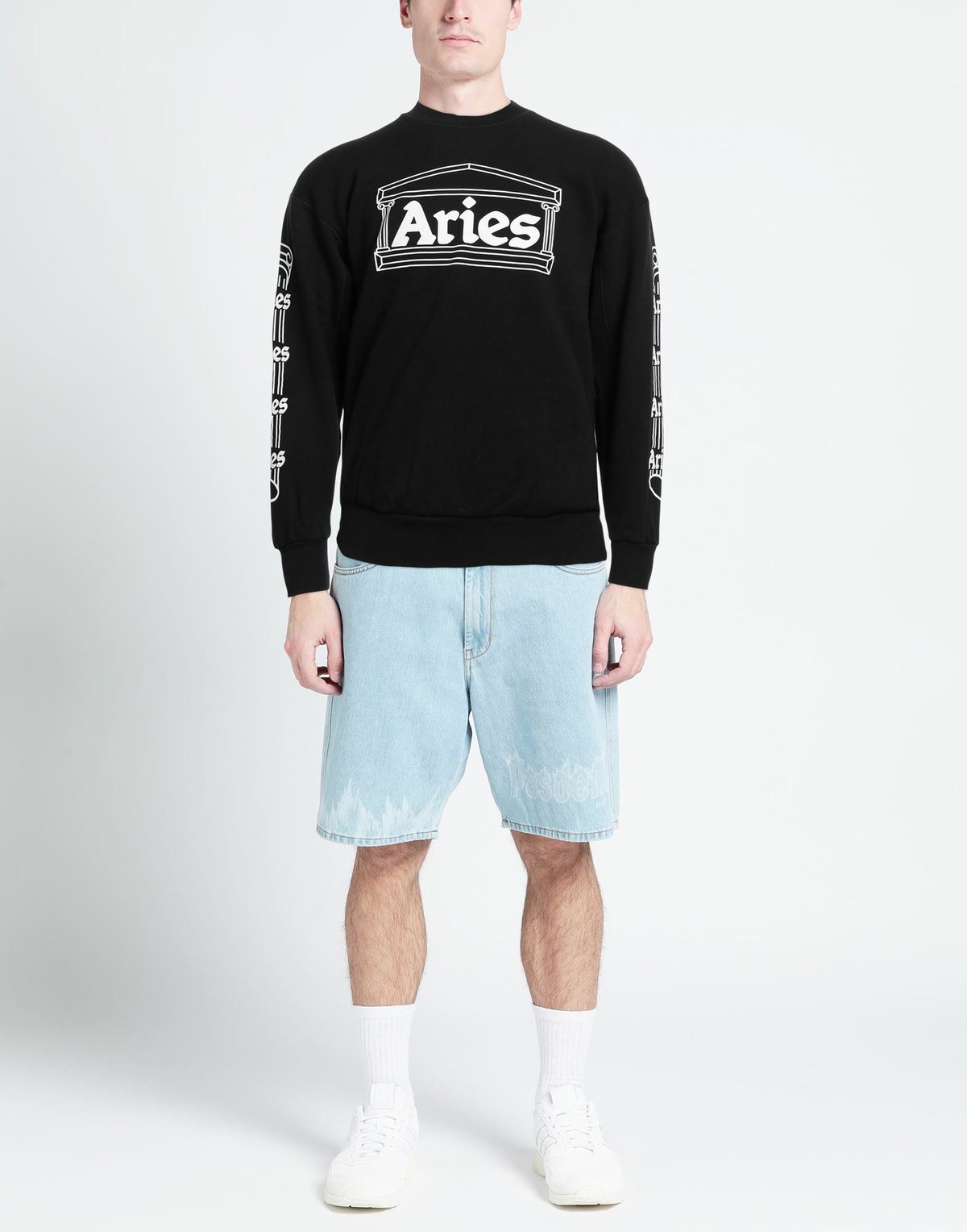 Aries Mens Sweatshirt in Black