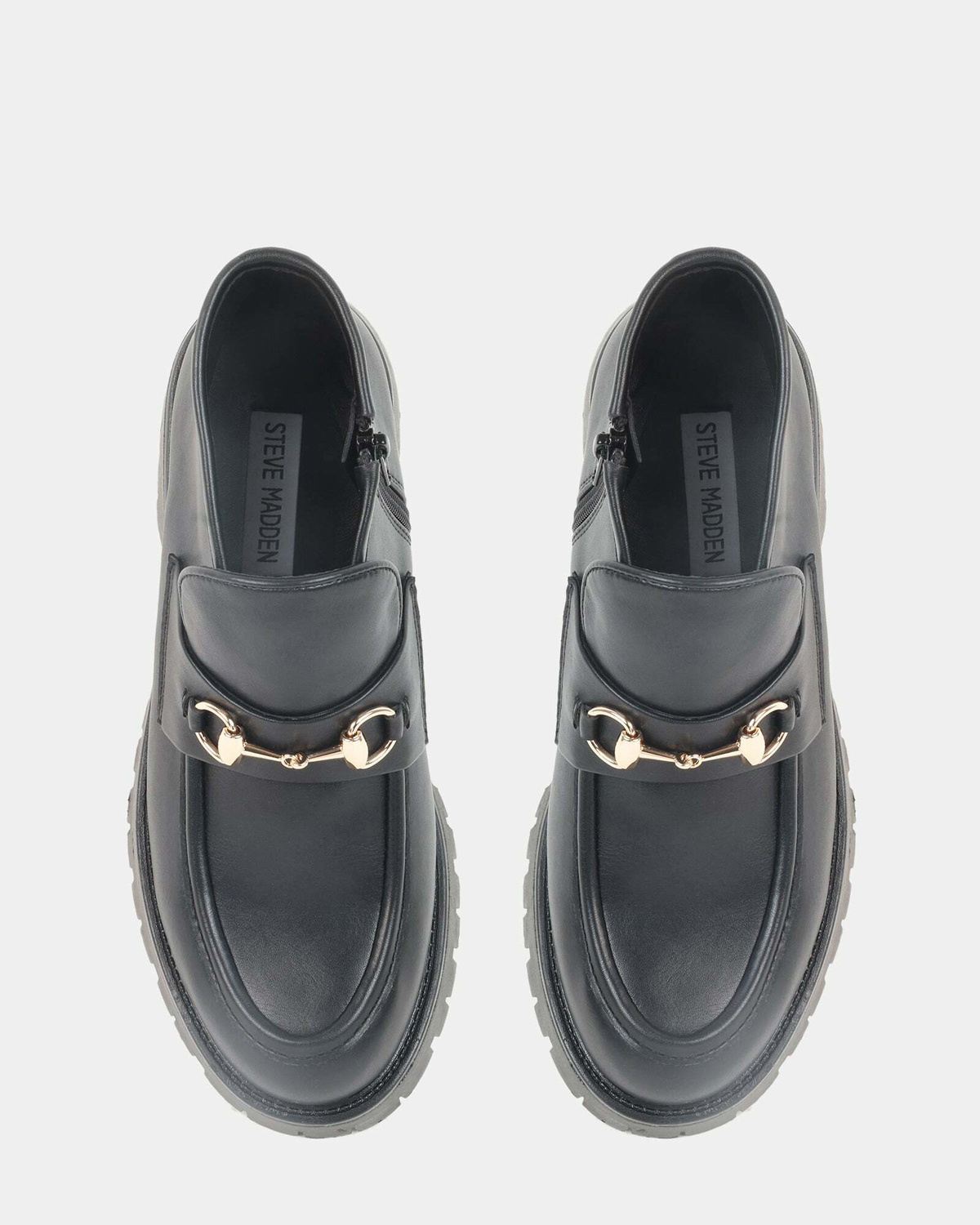 Steve Madden Derra Flats in Black