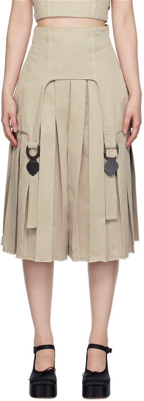 Photo: Sinéad O’Dwyer Taupe Pleated Shorts