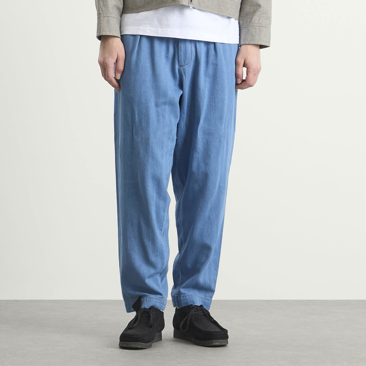 Universal Works Men's Herringbone Rec. Pleated Track Pant in Washed Indigo