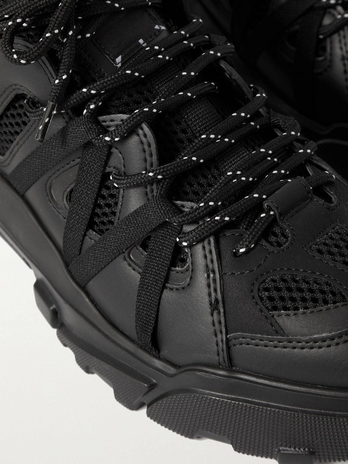 MCQ - Orbyt Descender 2.0 Mesh and Faux Leather Sneakers  display picture 1