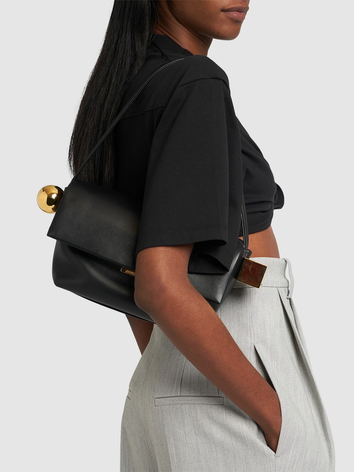 JACQUEMUS Le Rond Carre Leather Shoulder Bag Jacquemus JACQUEMUS Le Rond Carre Leather Shoulder Bag Jacquemus