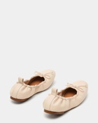 Steve Madden Lanti Flats in Natural