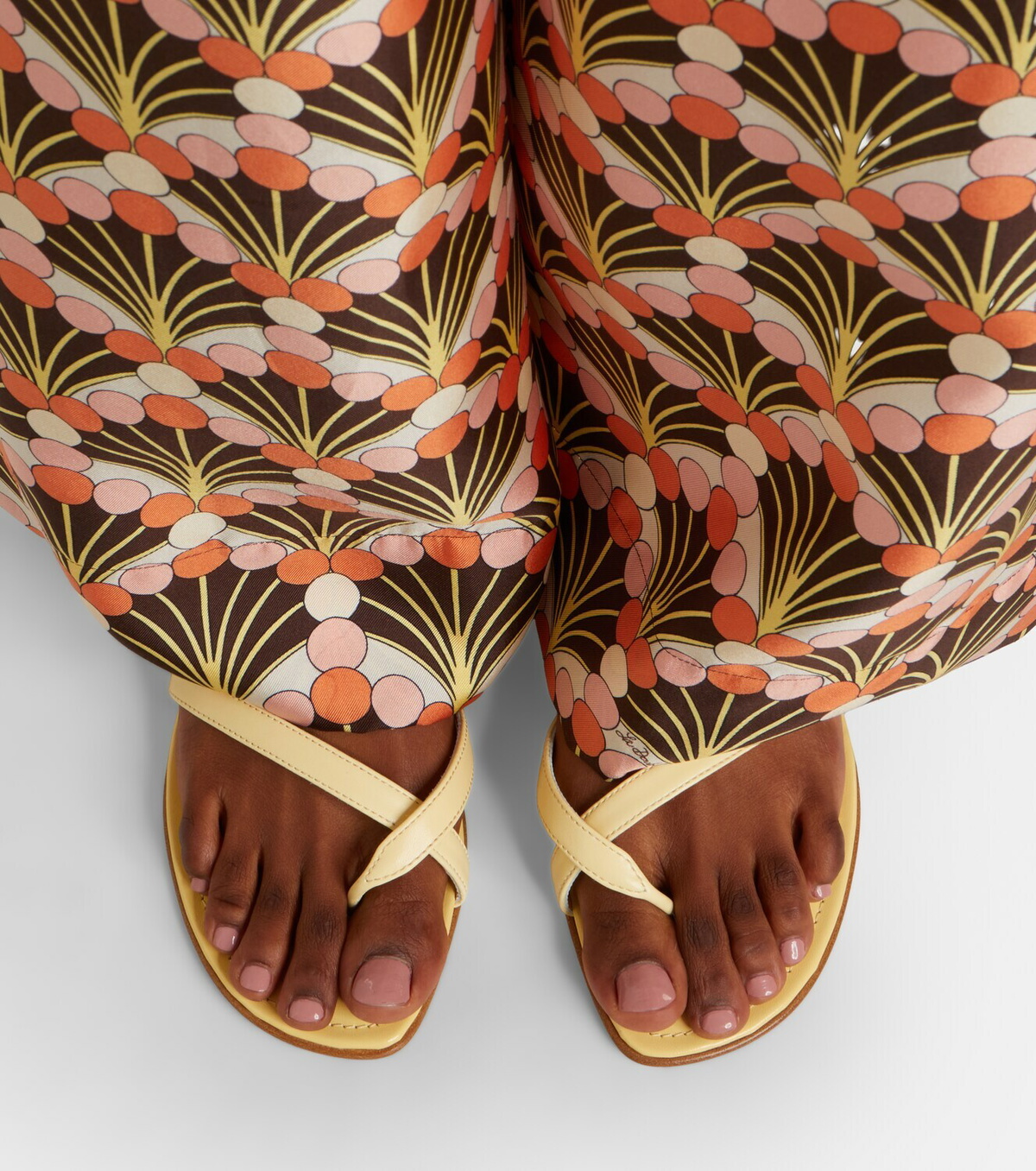 Manolo Blahnik Susaflat leather thong sandals