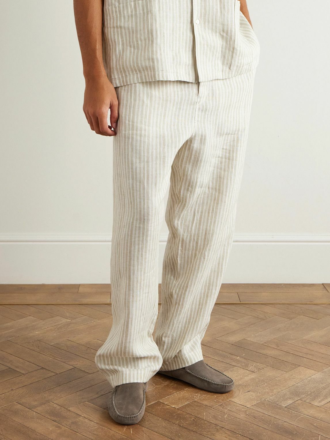 Thom Sweeney - Cashmere-Lined Suede Slippers - Brown