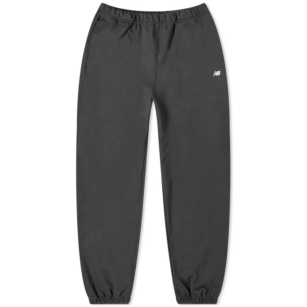 New Balance Women's NB Athletics French Terry Jogger in Black New