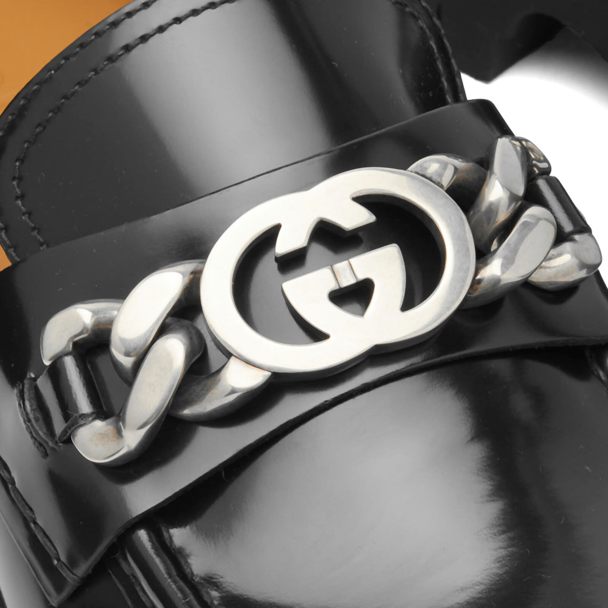 GUCCI ブラック ストール ロゴ入り グッチ レディース シルク小物 スカーフ&マフラー | GUCCI® JP
