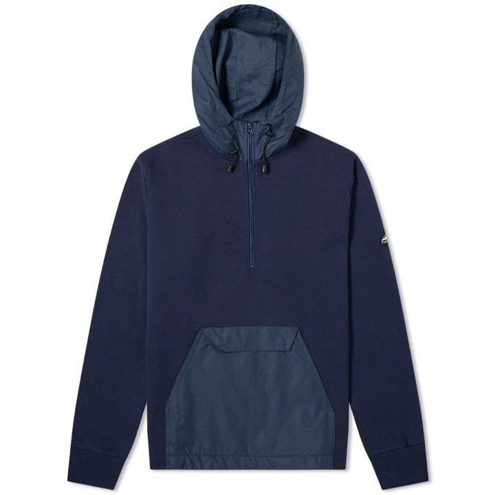Photo: Penfield Resolute Hooded Sweat
