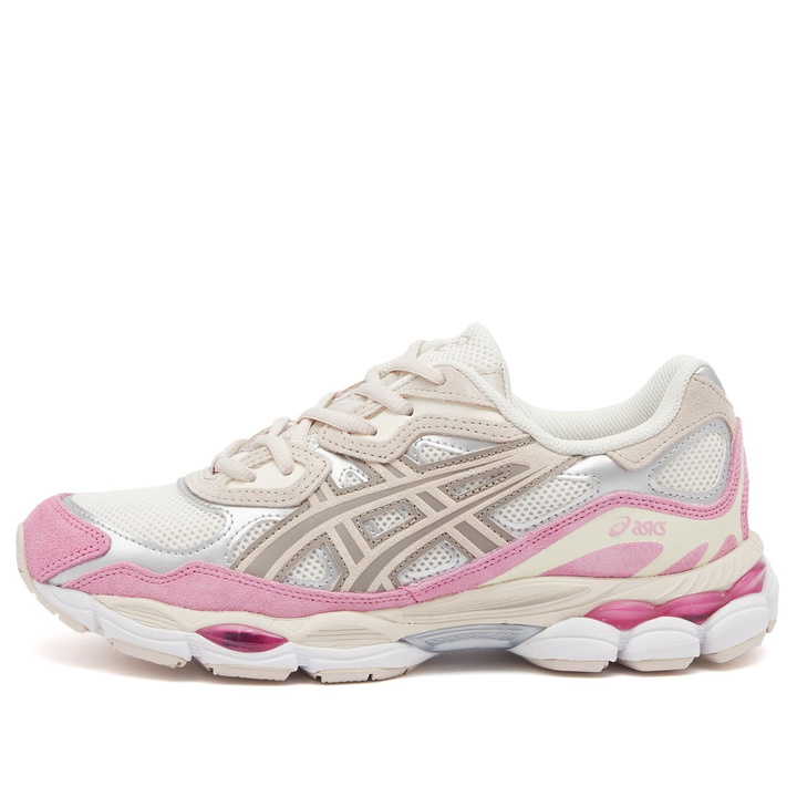 Photo: Asics Gel-NYC Sneakers in Cream/Mineral Beige
