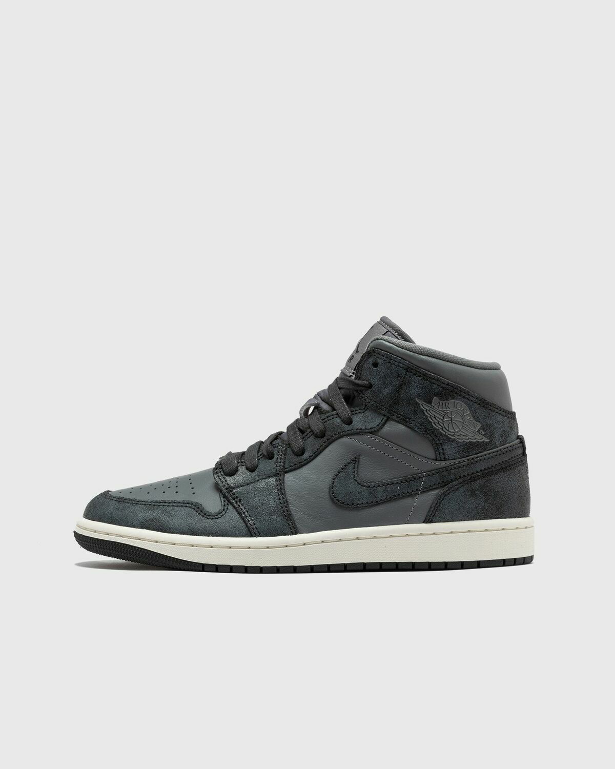 midtop jordan 1
