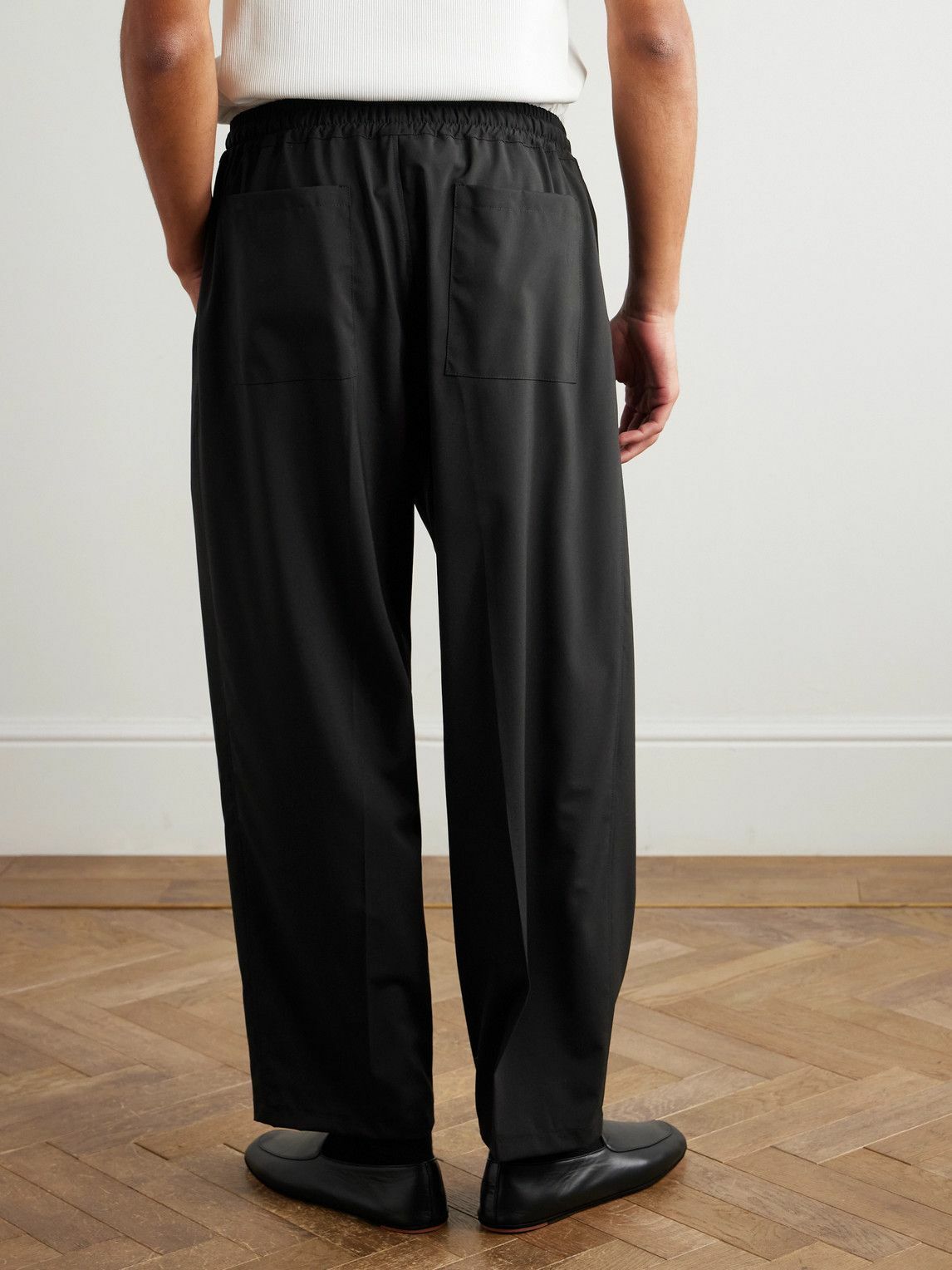 UMIT BENAN - Julian Straight-Leg Virgin Wool Drawstring Trousers - Black