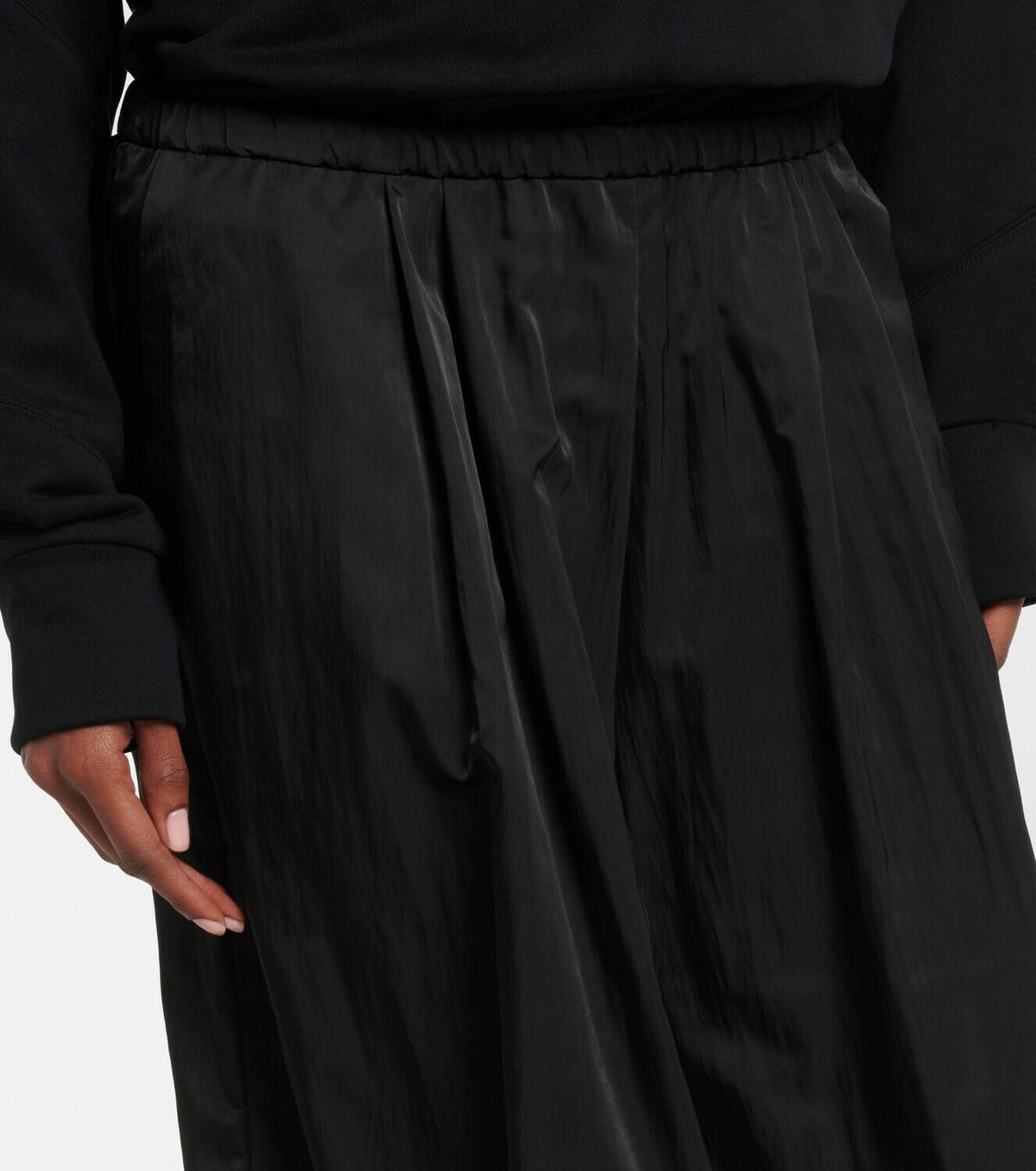 Norba Pleated balloon pants