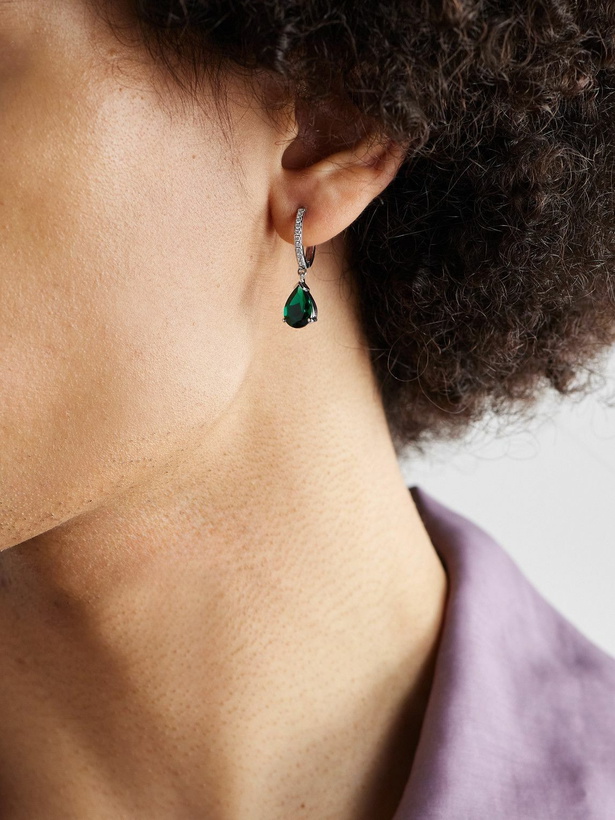 Photo: 42 Suns - 14-Karat White Gold, Laboratory-Grown Emerald and Diamond Single Hoop Earring