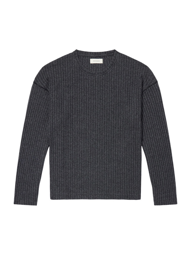Photo: mfpen - Ribbed Bouclé T-Shirt - Gray