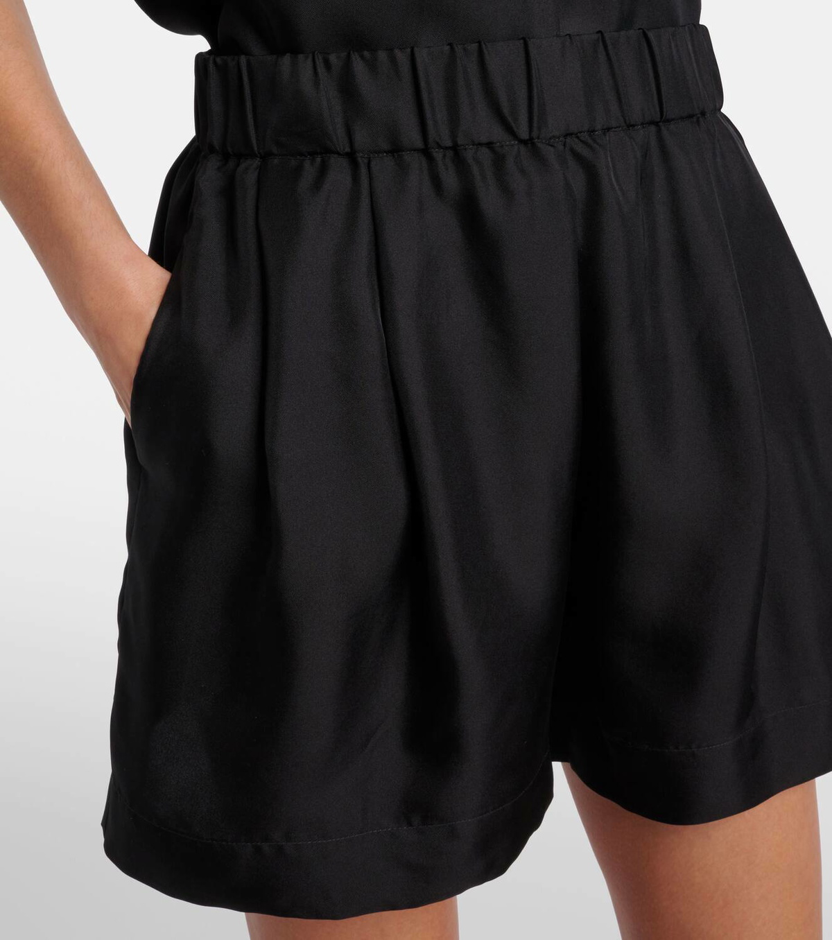 Asceno Zurich silk twill shorts