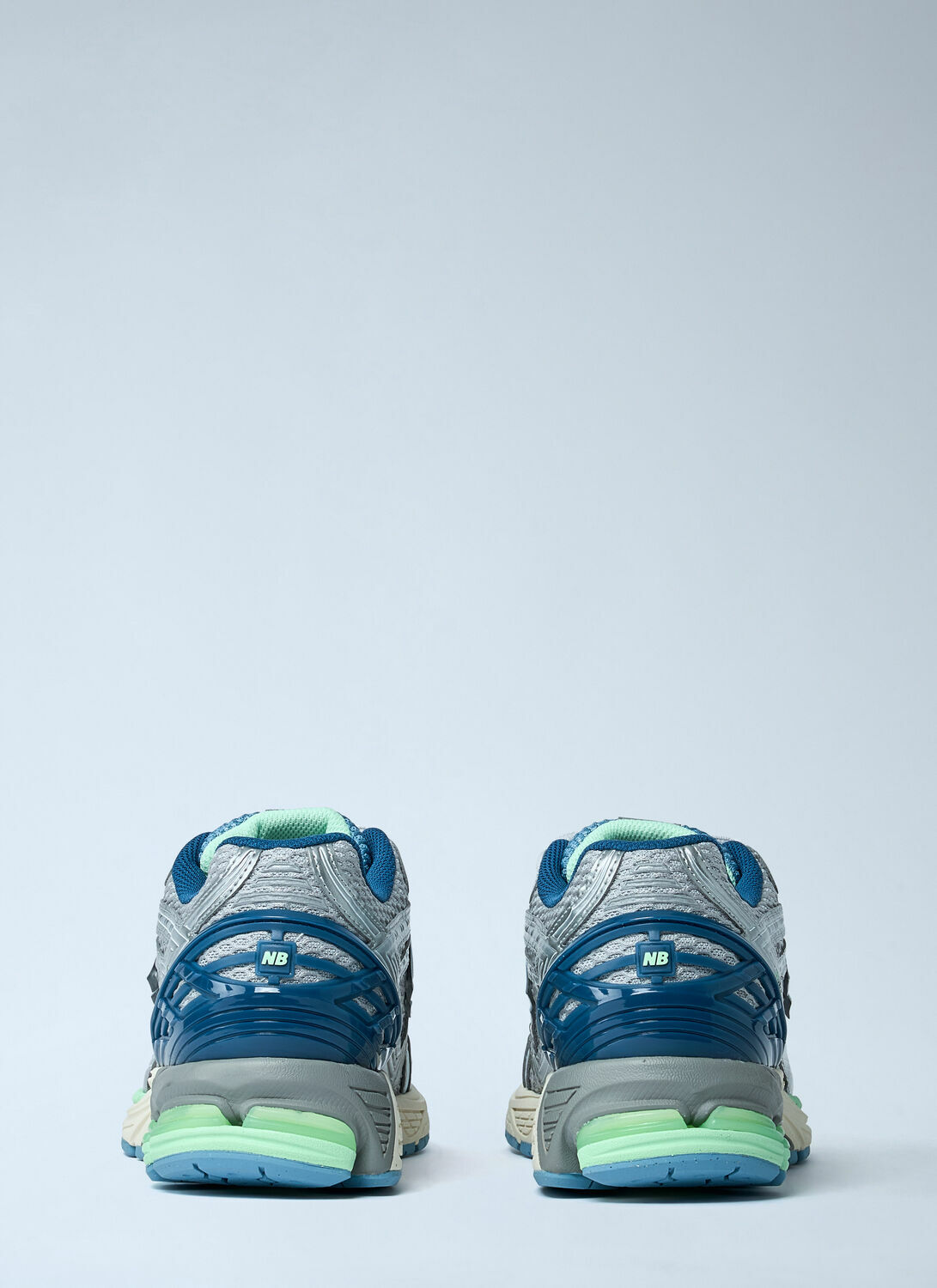 New Balance 1906R Sneakers