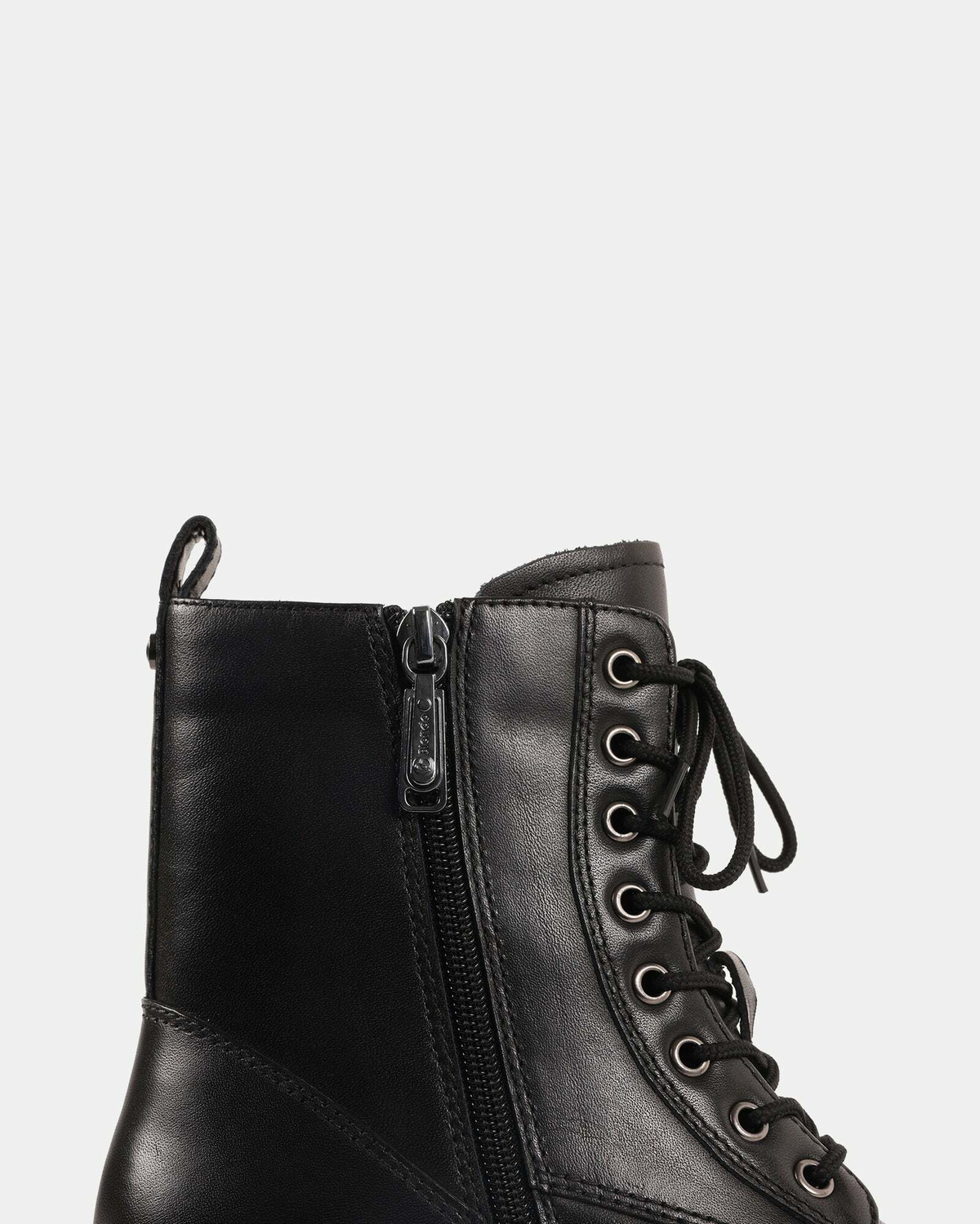 Steve Madden Stellaa Booties in Black