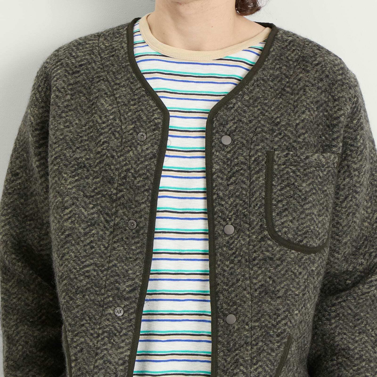 Kestin Men's Neist Cardigan in Moss Herringbone Wool