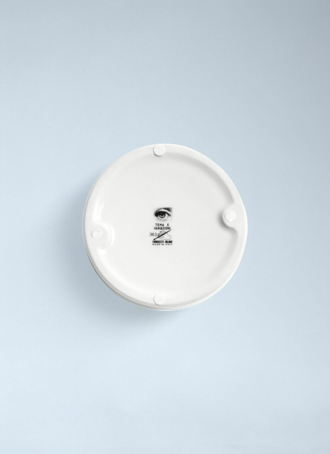 Fornasetti Tema e Variazioni N.363 Ashtray