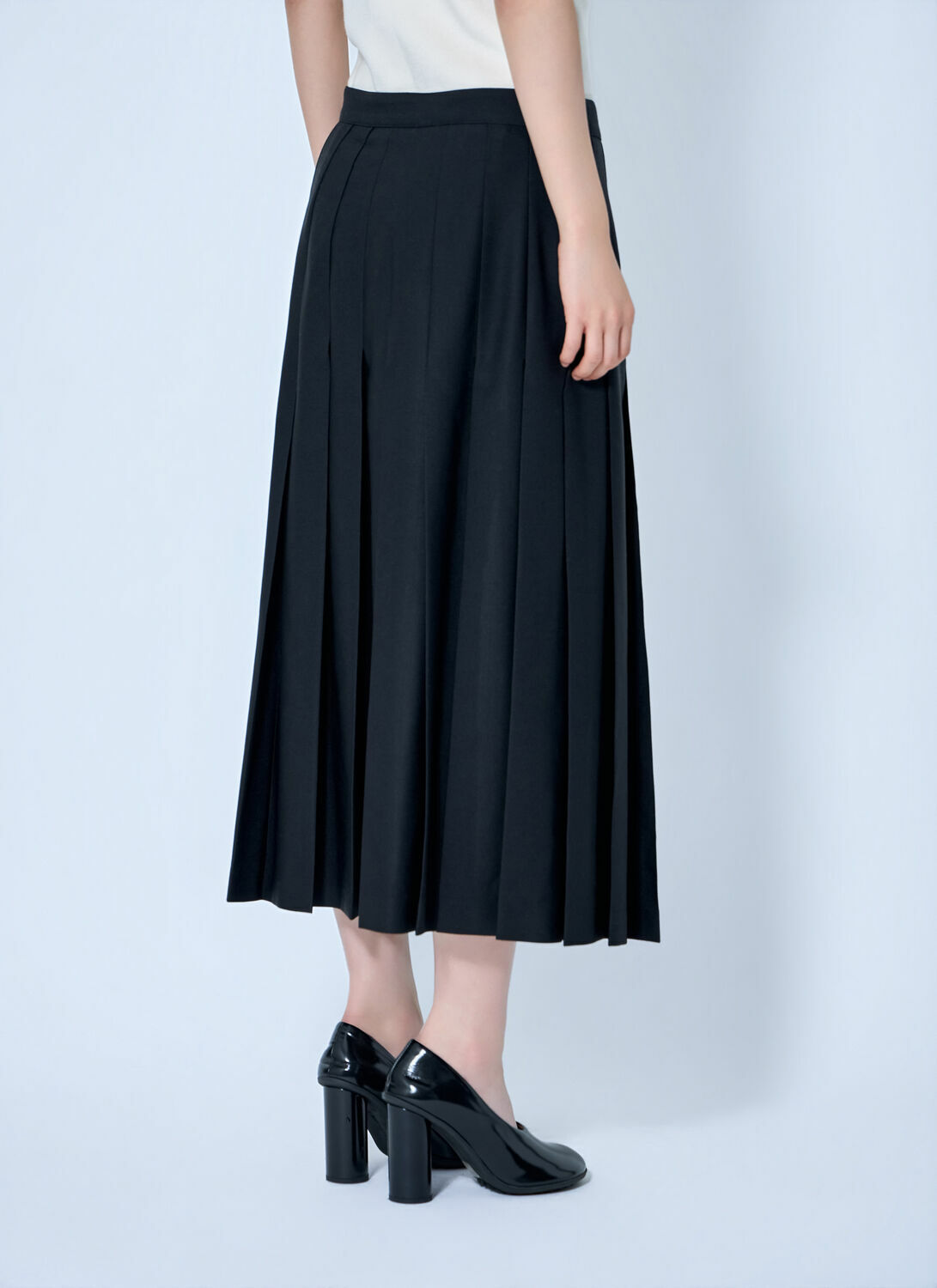 Chloé Virgin Wool Skirt with Buckles