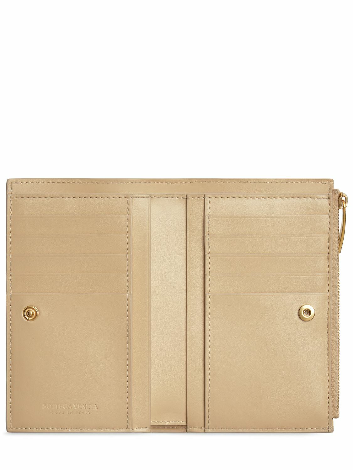 折りたたみ財布 BOTTEGA VENETA CASSETTE MEDIUM BI-FOLD ZIP WALLET Bottega Veneta Medium Cassette Leather Bifold Zip Wallet