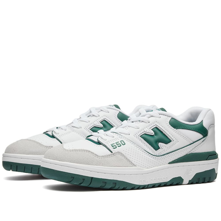 Photo: New Balance Men's BB550WT1 Sneakers in White/Green