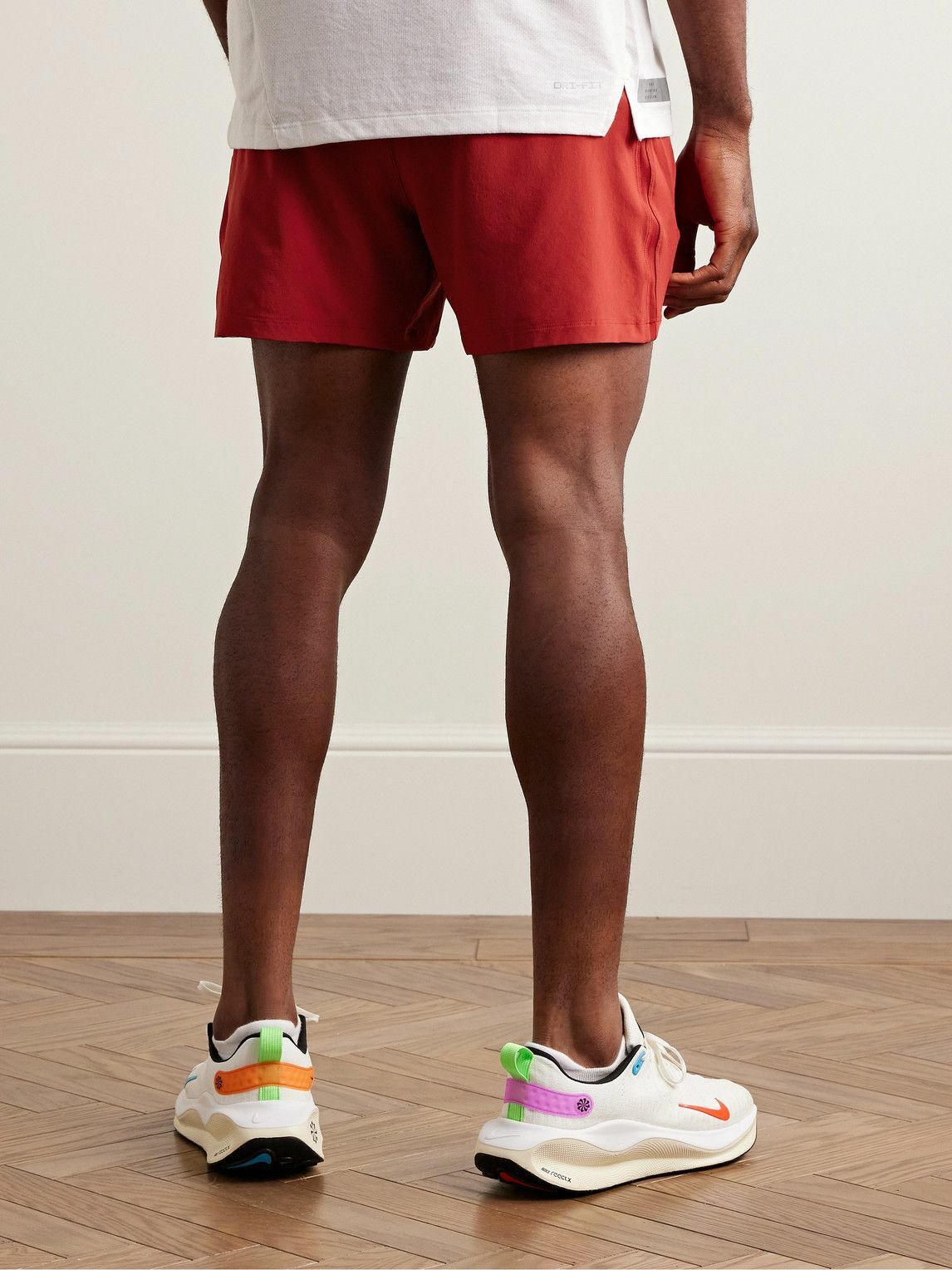 Lululemon Pace Breaker 5