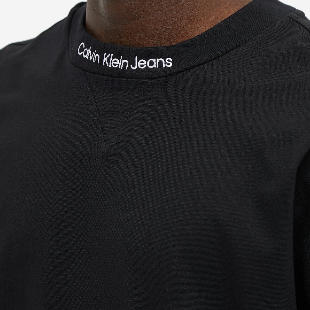 Ck Klein Klein Calvin Calvin Logo Men\'s in Embroidery Black Neck T-Shirt