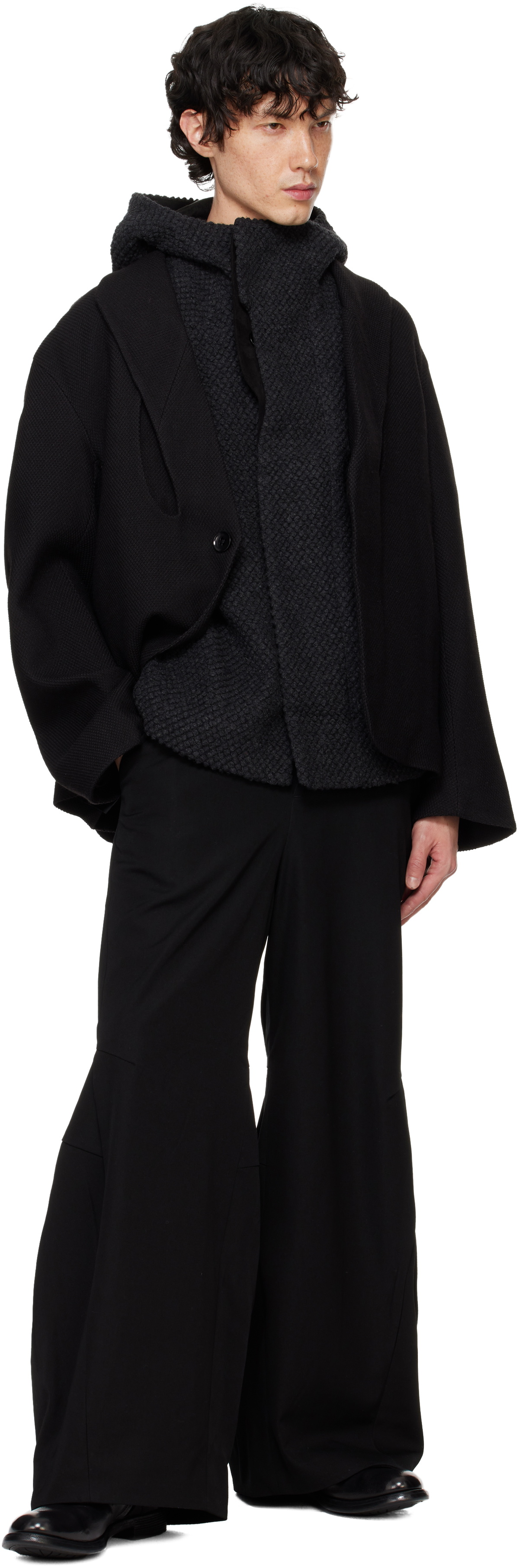 pet-tree-kor Black Resonance Pleat Trousers pet-tree-kor