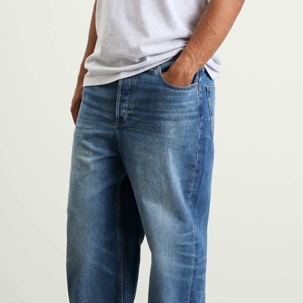 A.P.C. Men's Solal Straight Jeans in Washed Indigo A.P.C.