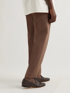 UMIT BENAN B - Straight-Leg Pleated Linen Trousers - Brown