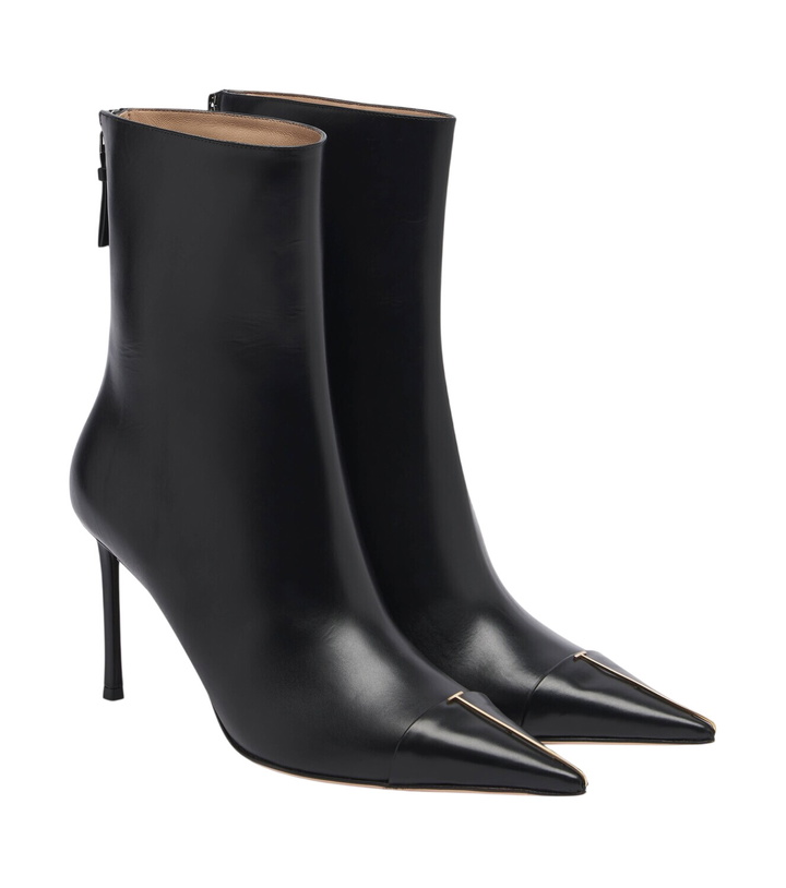Photo: Tom Ford T leather ankle boots