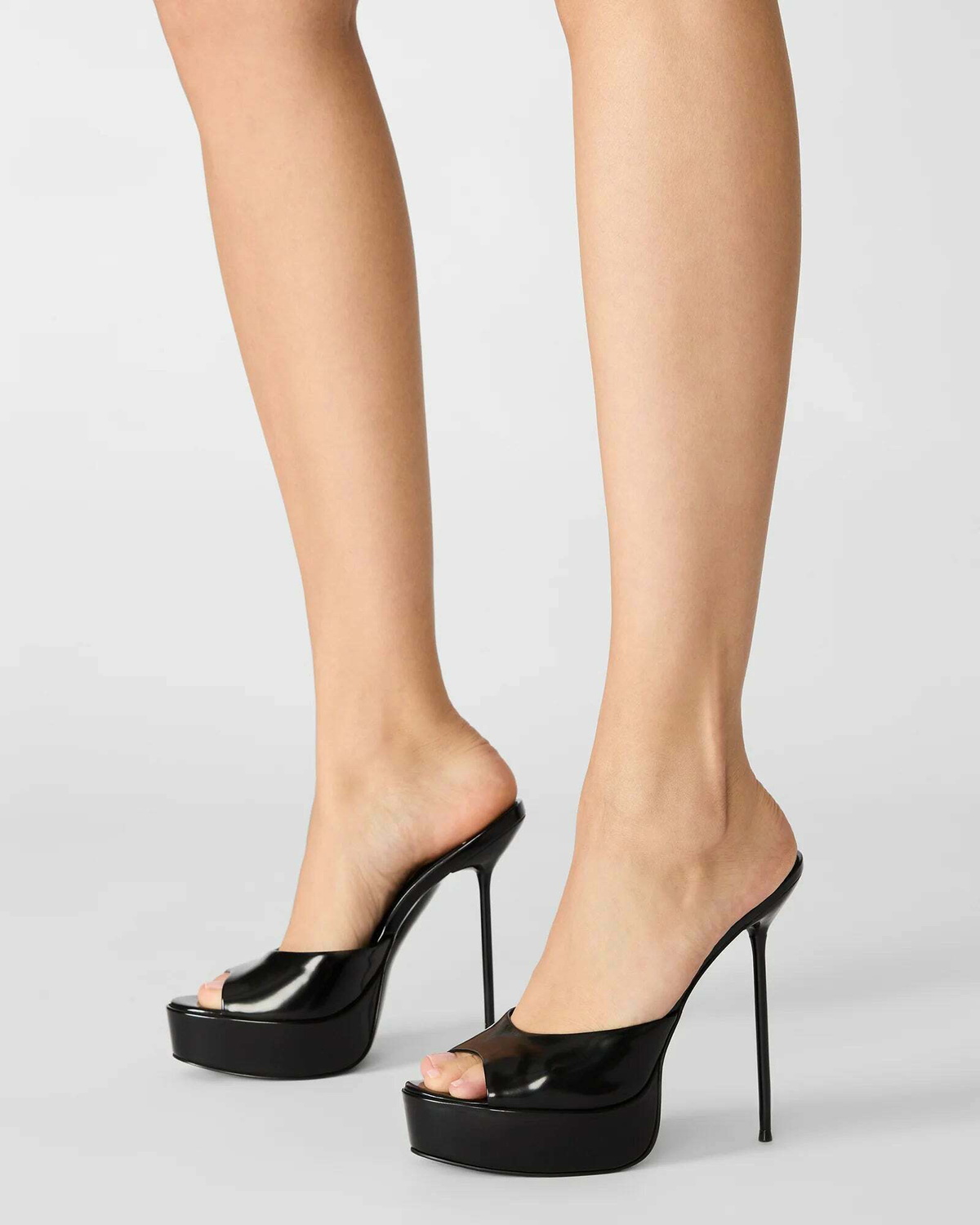Steve Madden Darelis Heels in Black