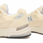 New Balance U992MC Sneaker - Made in USA in Cream
