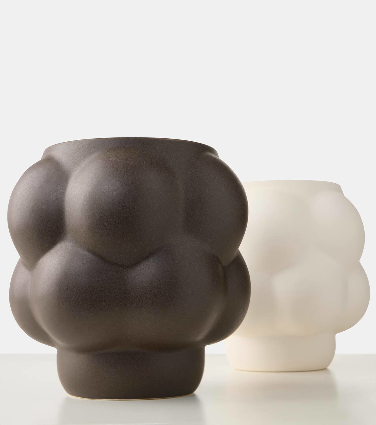 Louise Roe Balloon 09 ceramic plant pot