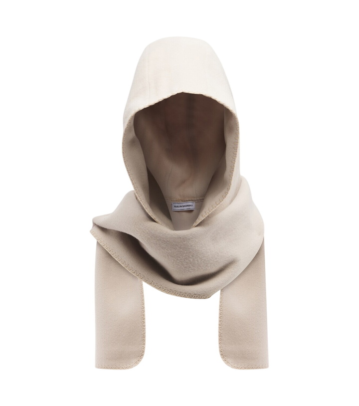 Photo: Ruslan Baginskiy Wool hood